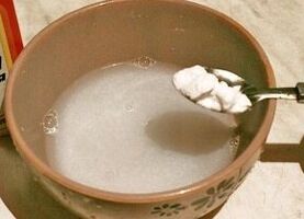 Baths with soda to raise a member